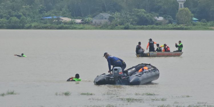 นครพนม​ ศบภ.มทบ.210 บูรณาการทุกภาคส่วน ฝึกซ้อมรับมืออุทกภัย สร้างความพร้อมช่วยเหลือประชาชน