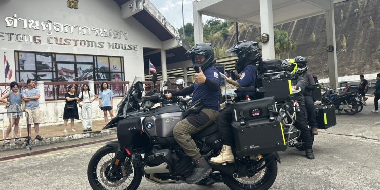 เหล่าบรรดา Biker ไทย มาเลเซีย สิงคโปร์ และอินโดนีเซีย ขี่รถคู่ใจ กว่า 4,000 คัน ร่วมมหกรรมคาราวาน OK BETONG BIKE WEEK 2025 สร้างภาพลักษณ์การท่องเที่ยวและกระตุ้นเศรษฐกิจในพื้นที่ 12 เหล่าบรรดา Biker ไทย มาเลเซีย สิงคโปร์ และอินโดนีเซีย ขี่รถคู่ใจ กว่า 4,000 คัน ร่วมมหกรรมคาราวาน OK BETONG BIKE WEEK 2025 สร้างภาพลักษณ์การท่องเที่ยวและกระตุ้นเศรษฐกิจในพื้นที่