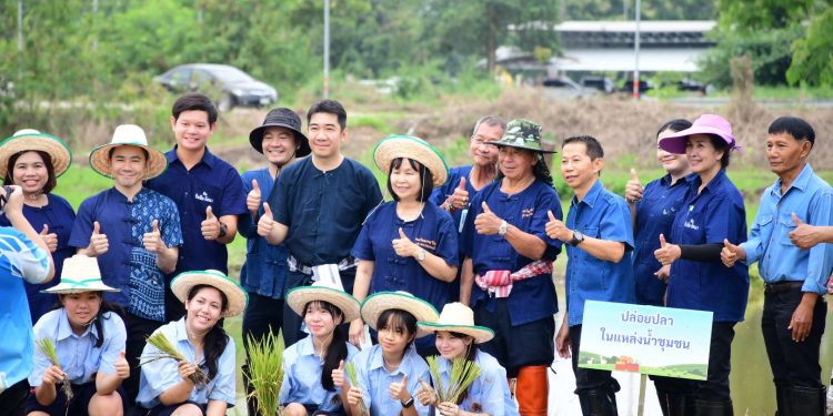 เทศบาลนครเชียงราย พัฒนาศักยภาพชุมชน ดันนโยบายเมืองอาหารปลอดภัย เมืองแห่งการเรียนรู้ นำนักเรียน ทำจริง การทำนา ปลูกข้าว 12 เทศบาลนครเชียงราย พัฒนาศักยภาพชุมชน ดันนโยบายเมืองอาหารปลอดภัย เมืองแห่งการเรียนรู้ นำนักเรียน ทำจริง การทำนา ปลูกข้าว