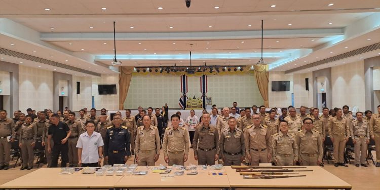 พังงา-จังหวัดพังงาเดินหน้าปฏิบัติการกวาดล้างยาเสพติด “No Drugs No Dealers” ปักธงชุมชนปลอดยาเสพติด 12 พังงา-จังหวัดพังงาเดินหน้าปฏิบัติการกวาดล้างยาเสพติด “No Drugs No Dealers” ปักธงชุมชนปลอดยาเสพติด