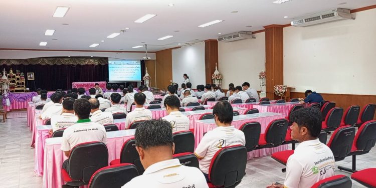 วิทยาลัยเทคนิคสิงห์บุรี จัดอบรมเข้ม เสริมเกราะป้องกันเยาวชนรุ่นใหม่ รู้เท่าทันภัยยาเสพติด ปัญหาสังคม และการตั้งครรภ์ในวัยเรียน