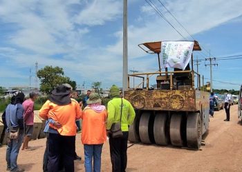 สยอง ! รถบดถนนทับคนงานก่อสร้างขณะทำงานเสียชีวิตคาที่