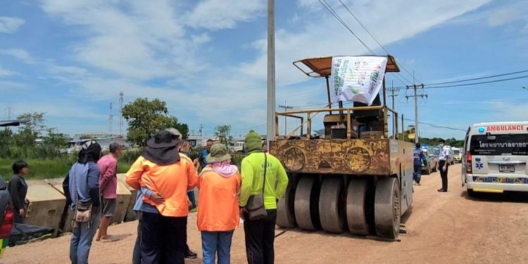 สยอง ! รถบดถนนทับคนงานก่อสร้างขณะทำงานเสียชีวิตคาที่ 12 สยอง ! รถบดถนนทับคนงานก่อสร้างขณะทำงานเสียชีวิตคาที่