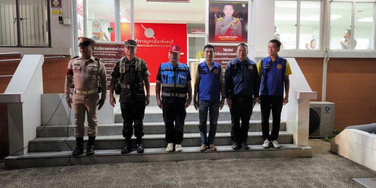 จันทบุรี/ตำรวจภูธรจังหวัดจันทบุรีปล่อยแถวบูรณาการตรวจเข้ม จับตาโดรนลักลอบบิน ฝ่าฝืนประกาศห้ามบินทั่วประเทศ 12 จันทบุรี/ตำรวจภูธรจังหวัดจันทบุรีปล่อยแถวบูรณาการตรวจเข้ม จับตาโดรนลักลอบบิน ฝ่าฝืนประกาศห้ามบินทั่วประเทศ