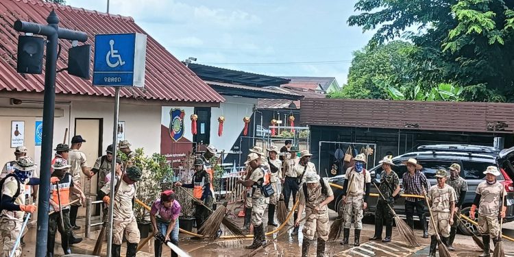 พ่อเมืองน่านสั่งด่วน! “เขตเศรษฐกิจ” ต้องสะอาด-กลับสู่ปกติภายใน 10 ส.ค. นี้ 12 พ่อเมืองน่านสั่งด่วน! “เขตเศรษฐกิจ” ต้องสะอาด-กลับสู่ปกติภายใน 10 ส.ค. นี้