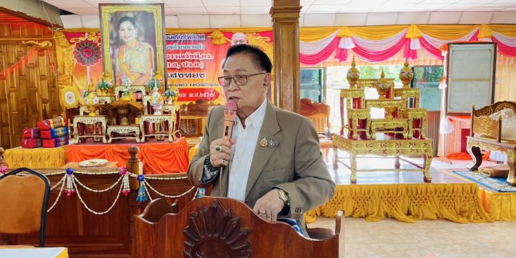 สกลนคร มหานิยมเดินหน้าฟื้นฟู สร้างขวัญกำลังใจพระสงฆ์ บำรุงพระพุทธศาสนา 12 สกลนคร มหานิยมเดินหน้าฟื้นฟู สร้างขวัญกำลังใจพระสงฆ์ บำรุงพระพุทธศาสนา