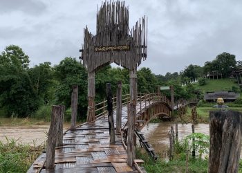 น้ำเริ่มเอ่อรอบสะพานซูตองเป้ต้องเฝ้าระวัง จุดอื่นระดมแก้ไขแล้ว