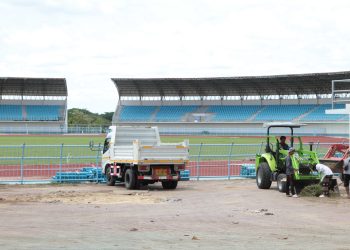 กาญจนบุรี – รมช.คมนาคม ลงพื้นที่ประชุมเตรียมพร้อมด้านจราจรช่วงแข่งขันฟุตบอล“คิงส์คัพ”ครั้งที่ 51 พร้อมตรวจเนินช้างร้อง-เนินยาว แก้ปัญหาการเกิดอุบัติเหตุซ้ำซาก ด้านนายก อบจ.กาญจน์ ยันสนามพร้อมทุกอย่างพร้อม แฟนบอลทั่วไทย