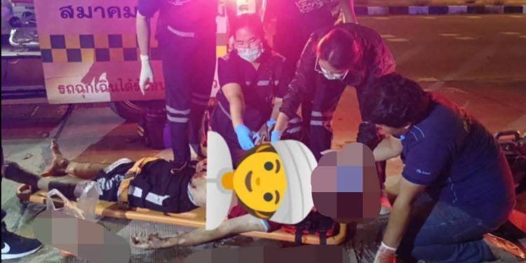 ชนสนั่น แยกร่องฟอง บาดเจ็บหนัก 2 คน จนท.กู้ชีพ นำส่งรพ.ด่วน ล่าสุดเสียชีวิตที่ รพ.1 ราย