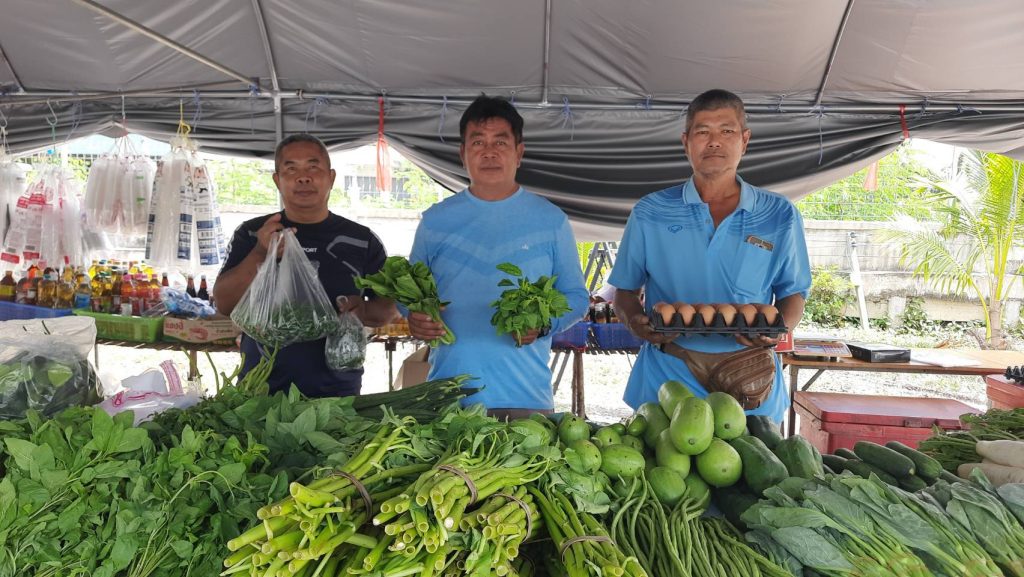 ปทุมธานี เจ้าของตลาดนัดใจป้ำเปิดตลาดนัดขายฟรีจนกว่าสงครามจะสงบ 19 Talknews Online