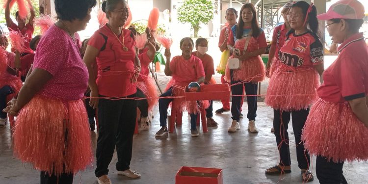 ปราจีนบุรี อบต.นาดีจัดกิจกรรมกีฬาผู้สูงอายุ 12 ปราจีนบุรี อบต.นาดีจัดกิจกรรมกีฬาผู้สูงอายุ