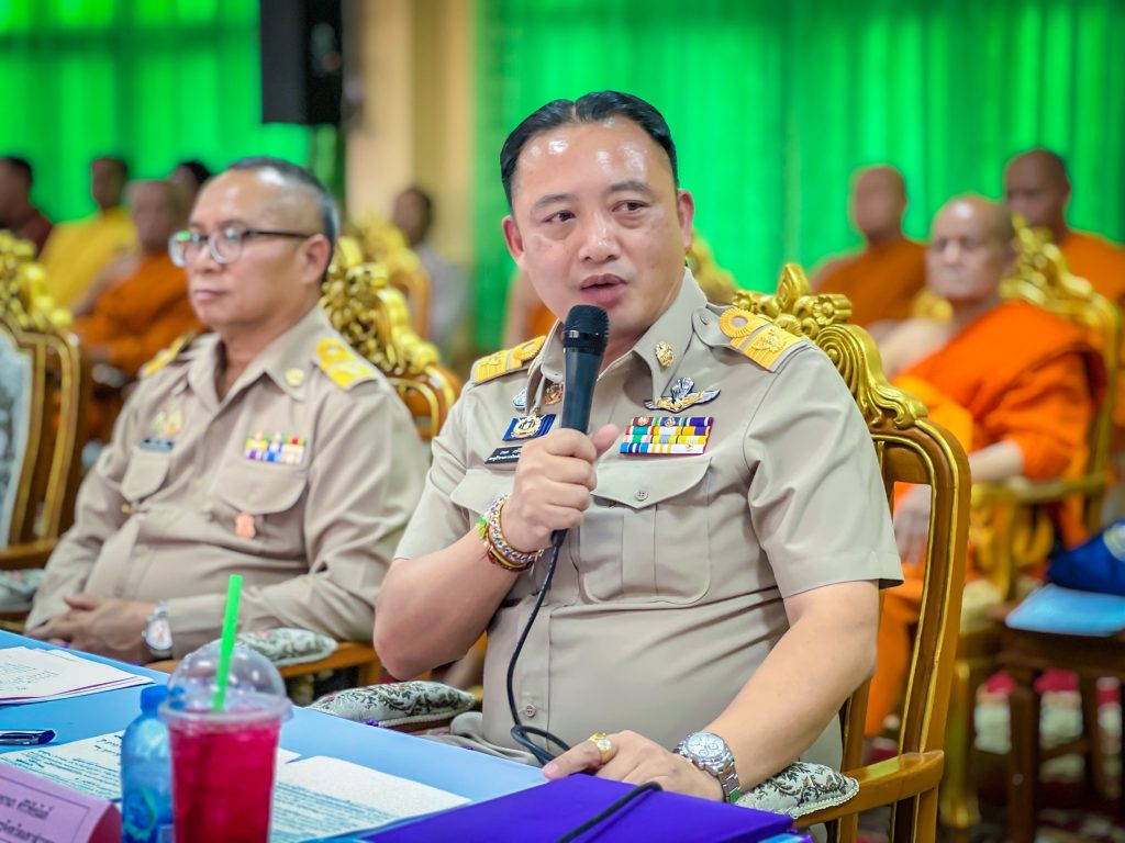 คณะกรรมการขับเคลื่อนระดับหนพร้อมคณะ ลงพื้นที่ตรวจติดตามผลการดำเนินการโครงการสร้างความปรองดองสมานฉันท์โดยใช้หลักธรรมพระพุทธศาสนา “หมู่บ้านรักษาศีล5” จ.มหาสารคาม (หนตะวันออก) 13 Talknews Online