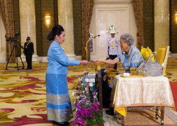 ตามไปดูประวัติและการทำงานของ “สุดสวาท มงคลเจริญวงศ์” แม่ดีเด่นแห่งชาติ ประจำปี 2568