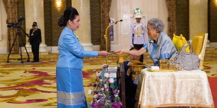 ตามไปดูประวัติและการทำงานของ “สุดสวาท มงคลเจริญวงศ์” แม่ดีเด่นแห่งชาติ ประจำปี 2568