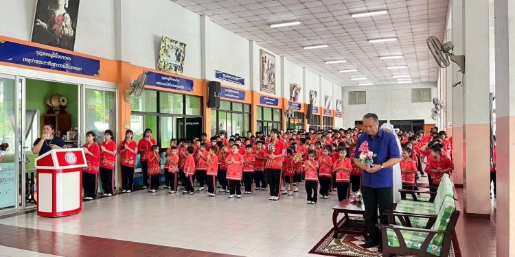 สิงห์บุรี / โรงเรียนพระกุมารเยซู บ้านแป้ง จัดสมโภชพระนางมารีย์ รับเกียรติเข้าสู่สวรรค์ทั้งกายและวิญญาณ 12 สิงห์บุรี / โรงเรียนพระกุมารเยซู บ้านแป้ง จัดสมโภชพระนางมารีย์ รับเกียรติเข้าสู่สวรรค์ทั้งกายและวิญญาณ