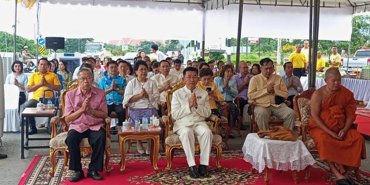 จังหวัดสิงห์บุรีจัดพิธีทำบุญครบรอบ 14 ปี อนุสาวรีย์ไกรสรราชสีห์ และพุทธาภิเษกรูปหล่อจำลอง
