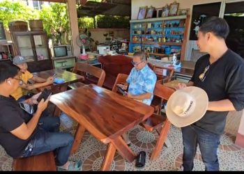 กาญจนบุรี – เปิดอีกครูปรีชาเผย แจ้งความดำเนินคดีดาราชื่อดังหมิ่นประมาทด้วยการโฆษณา!! กล่าวหา ตอแหล แถไถ หรือยังไม่มีการพูดคุยกันนอกรอบ พร้อมดำเนินคดีให้ถึงที่สุด