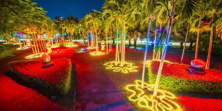 งานตระการตา เริ่มแล้วงานวิจิตรอุดรธานี แสงสีเสียงครบครัน 12 งานตระการตา เริ่มแล้วงานวิจิตรอุดรธานี แสงสีเสียงครบครัน