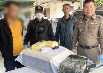 ตำรวจเชียงราย ยึดยาบ้ากว่า 6 ล้านเม็ดซุกรถบรรทุก 6 ล้อคาด่านตรวจแม่โถ เวียงป่าเป้า
