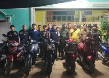 น้ำขึ้นลงไม่สน! แก๊งลักลอบส่งออก จยย.ชายแดนแม่สาย ยังแอบส่ง นายอำเภอแม่สายนำทีมสกัดได้ 10 คัน