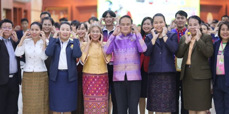 อบจ.กาฬสินธุ์ ร่วมงานวันเยาวชนแห่งชาติจังหวัดกาฬสินธุ์