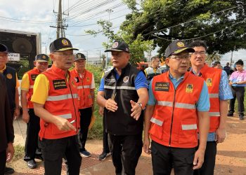 ยโสธร กำจัดผักตบชวาเปิดทางน้ำเตรียมรับมืออุทกภัย