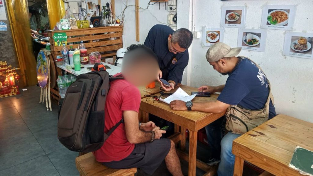 “บิ๊กปู"สั่งไล่ล่า สตม.รวบหนุ่มอาเซอร์ไบจานหื่นในคราบนักท่องเที่ยว ตามหมายจับ หลังก่อเหตุขืนใจสาวไทย 13 Talknews Online