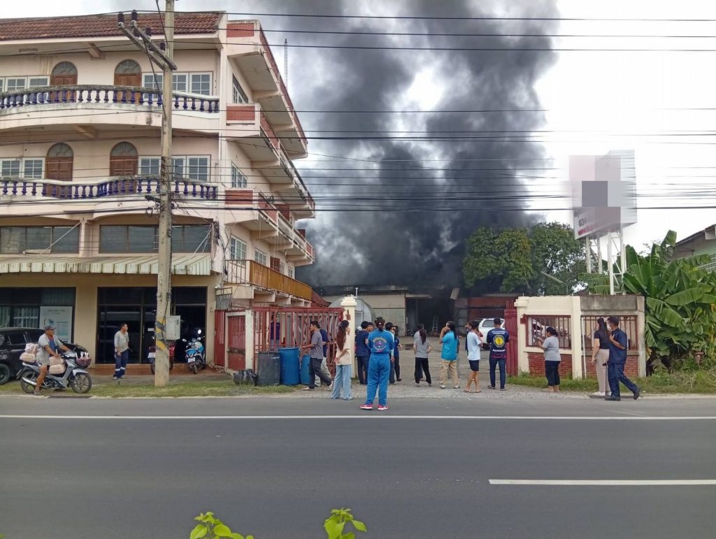 กาญจนบุรี - ด่วน ถังน้ำมัน บ.เอกชนระเบิด เบื้องต้นเสียชีวิต 1 ราย 13 Talknews Online