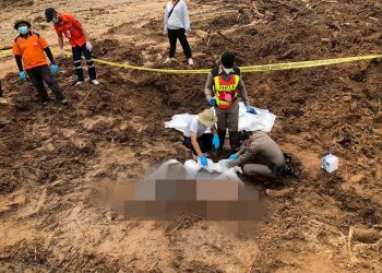 พบแล้ว 1 ใน 2 คนที่สูญหายไปกับน้ำป่าหลากที่ห้วยโป่ง