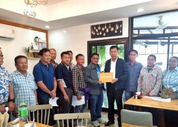 กาญจนบุรี – เข้ามาทำงาน เพื่อประชาชนไม่ได้ก็ต้องเปลี่ยน!! สส.ศักดิ์ดา วิเชียรศิลป์ เคลื่อนไหวทางเฟสบุ๊ก พร้อมโพสต์เปิดใจเหตุแยกทางกับเพื่อไทย