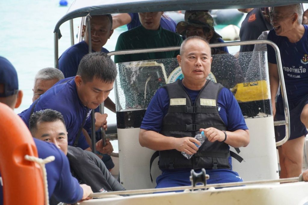 แม่ทัพปุ๊ ลงพื้นที่ อ่าวจาก สำรวจการฟื้นตัวของแนวปะการังได้รับความเสียหายจากเหตุเรือขนส่งสินค้า MV AYAR LINN สัญชาติเมียนมาพุ่งชนและเกยตื้น 13 Talknews Online