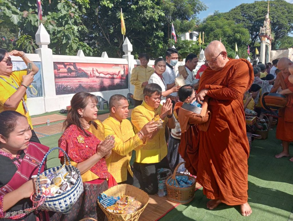 กาฬสินธุ์เปิดถนนสายบุญนวพุทธศิลป์ปาร์ตี้ข้าวจี่สืบสานวิถีอีสาน 8 Talknews Online