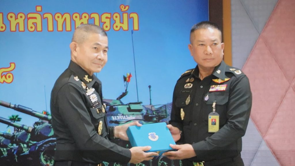 ศูนย์การทหารม้า พิธีอำลาชีวิตราชการทหาร และเชิดชูเกียรตินายทหารเหล่าทหารม้า ประจำปี 2568 8 Talknews Online