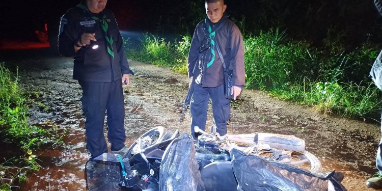 ทหารพราน ยึดไอซ์ 99 กิโล จักรยานยนต์ 2 คัน ชายแดนแม่ฟ้าหลวง เชียงราย