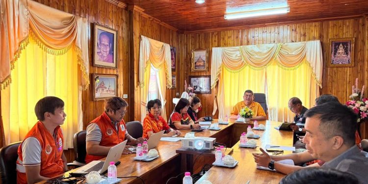 ตามไปดูการทำงานของ”นายกเดี่ยว” ทต.เด่นชัยกับโครงการ “พลังชุมชนสร้างถนนปลอดภัย” ของ ธนชาตประกันภัย ได้รับงบเป็นครั้งที่ 2 ในรอบ 3 ปี