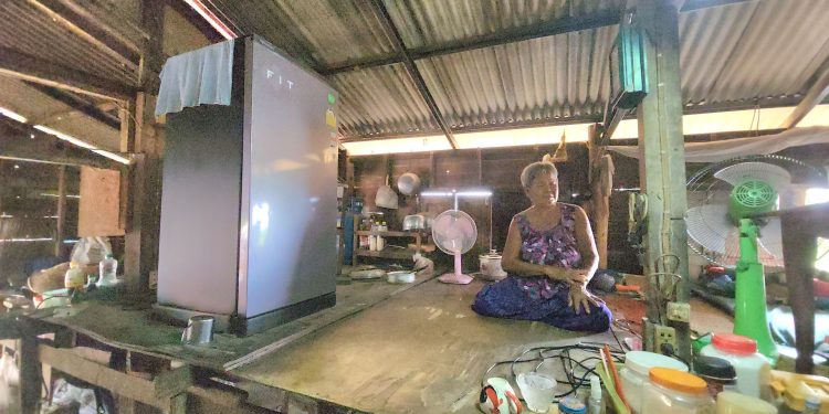 “ นั่งร้านกลางบ้าน ” แทนใจถึงคุณตา ความทรงจำที่ยังไม่จางในวันที่น้ำท่วมอีกครั้ง