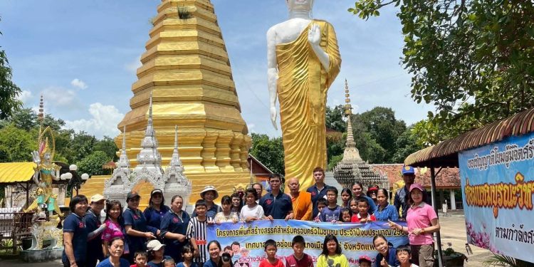 ตามไปดู “นายกอดุลย์ ไหล่ทุ่ง” ทต.ช่อแฮ ขับเคลื่อน” ศูนย์พัฒนาครอบครัวในชุมชนฯ จัดโครงการพื้นที่สร้างสรรค์สำหรับครอบครัวในชุมชนเทศบาลตำบลช่อแฮ ปี 2568 ครั้งที่ 2