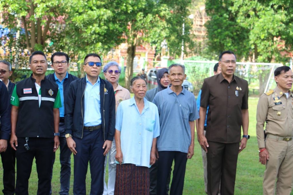 กกต. ลงพื้นที่เชียงราย ตรวจความเรียบร้อยเลือกตั้งซ่อม เขต 7 บรรยากาศคึกคัก ประชาชนทยอยใช้สิทธิ์ตั้งแต่เช้า 13 Talknews Online