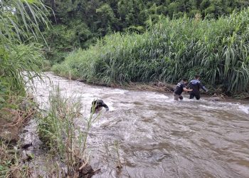 น้ำป่าคร่าไปอีกศพหลังเมียร่ำให้ขอช่วยตามหาตั้งแต่ดึกที่ผ่านมา