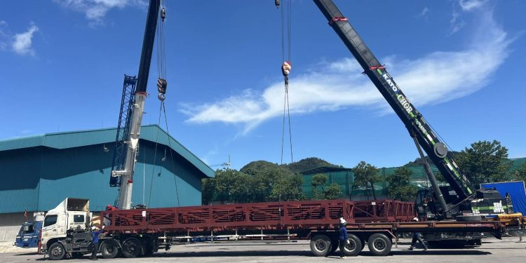 ประชาสัมพันธ์/ประกาศแจ้งเตือนแจ้งเตือนเส้นทางจราจร การขนส่งอุปกรณ์พิเศษไปยังโรงไฟฟ้าหงสา