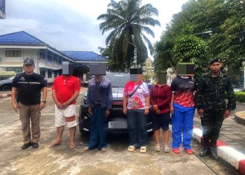 กาญจนบุรี – ไม่รอดตำรวจสังข์ละบุรีตาไว! รถหายที่บ้านค่าย จ.ระยอง วันเดียวโผล่ชายแดนสังขละบุรี โชคดี ตร.หูตาไว รวบตัวพร้อมยึดรถได้ก่อน