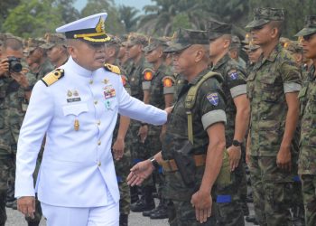 พิธีรับ-ส่งหน้าที่ผู้บังคับการกรมทหารราบที่ 3 กองพลนาวิกโยธิน จัดขึ้นอย่างสมเกียรติ ณ ค่ายจุฬาภรณ์ จ.นราธิวาส โดย นาวาเอก บัญญัติ วงศ์จำปา ผู้บังคับบัญชาคนใหม่ ประกาศพร้อมปฏิบัติภารกิจด้วยความมุ่งมั่นเพื่อความปลอดภัยและความสงบสุขของพี่น้องประชาชน