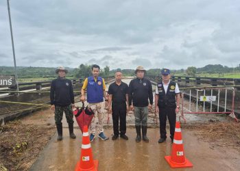 น่าน- อำเภอปัวเร่งตรวจสอบและปิดเส้นทางข้ามสะพานแม่น้ำน่าน บ้านศาลา ต.เจดีย์ชัย หลังพังขาดจากกระแสน้ำเชี่ยว