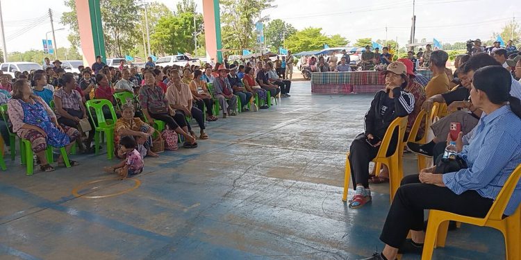 ปราจีนบุรี ชาวบ้านลุกฮือวงแตกไม่รับฟังความคิดเห็นสร้างโรงงานกำจัดขยะ 12 ปราจีนบุรี ชาวบ้านลุกฮือวงแตกไม่รับฟังความคิดเห็นสร้างโรงงานกำจัดขยะ