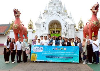 ทกจ. เชียงใหม่ นำสื่อสัญจรเมืองหริภุญไชย ท่องเที่ยวที่เป็นมิตรต่อมุสลิม ชมโคมล้านนาแสนดวง-มัสยิดอัลซอรี่ ศูนย์รวมมุสลิมทุกภาค