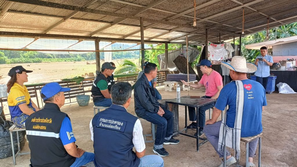 นายก อบจ.แม่ฮ่องสอน ลงพื้นที่เร่งรัดเครื่องจักรกล แก้ปัญหาเรื่องเส้นทางคมนาคมในพื้นที่ตำบลบ้านกาศ เพื่อช่วยเหลือประชาชนที่ประสบความเดือดร้อนเป็นการเร่งด่วน 13 Talknews Online