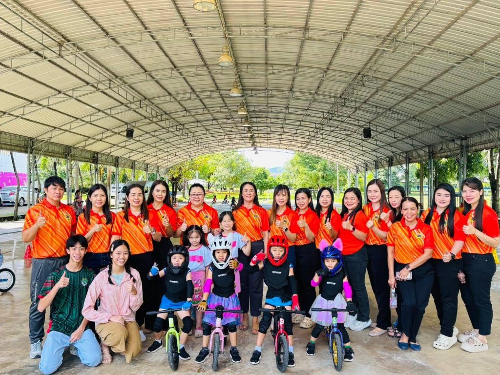 ร.ร.อนุบาลเทศบาลตำบลเด่นชัย ร่วมกับ ร.ร.เครือข่าย อปท.กลุ่มปฐมวัย จ.แพร่จัดฝึกซ้อมการแข่งขันจักรยานขาไถ 13 Talknews Online