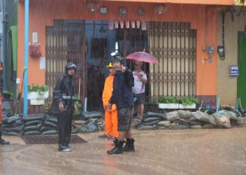 เบตง / ฝนตกหนัก 15 นาที น้ำท่วม