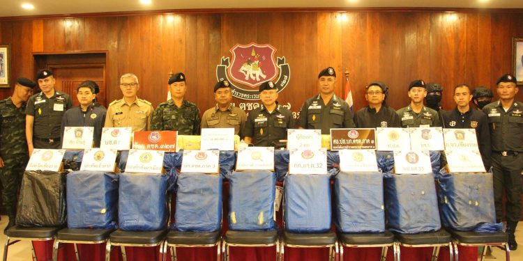 ตชด.327 สกัด ยาบ้ากว่า 4 ล้านเม็ด จากชายแดนเชียงแสน