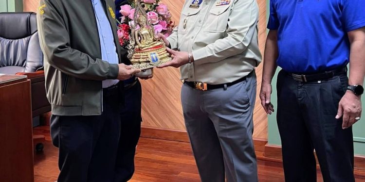 "พุทธพจน์ คูประสิทธิ์" ผู้อำนวยการสำนักบริหารพื้นที่อนุรักษ์ที่ 13 (แพร่) เข้ารับตำแหน่ง และให้นโยบายในการปฏิบัติงาน 12 “พุทธพจน์ คูประสิทธิ์” ผู้อำนวยการสำนักบริหารพื้นที่อนุรักษ์ที่ 13 (แพร่) เข้ารับตำแหน่ง และให้นโยบายในการปฏิบัติงาน